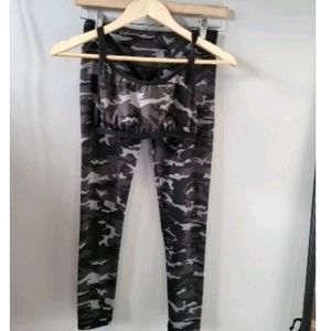 Athletic Set - Leggings & Sports Bra